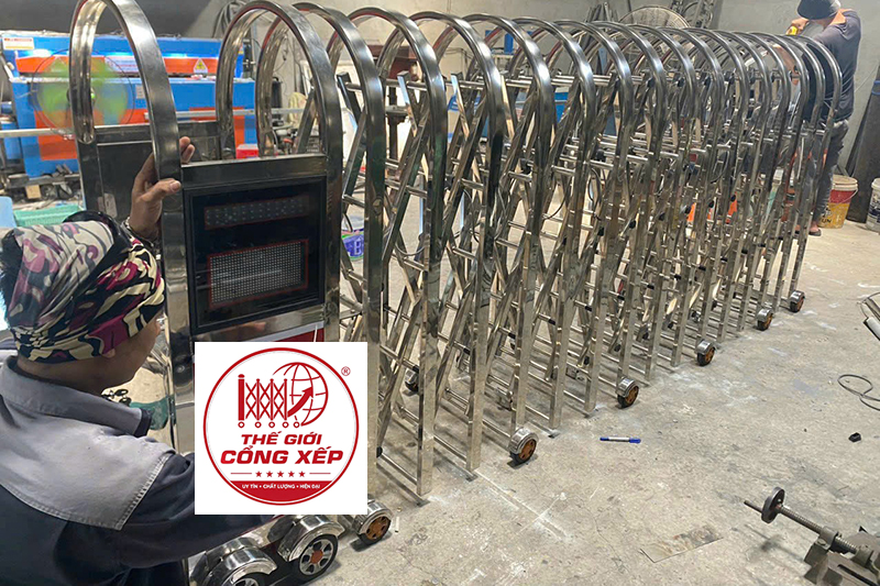 Cổng xếp tự động V02