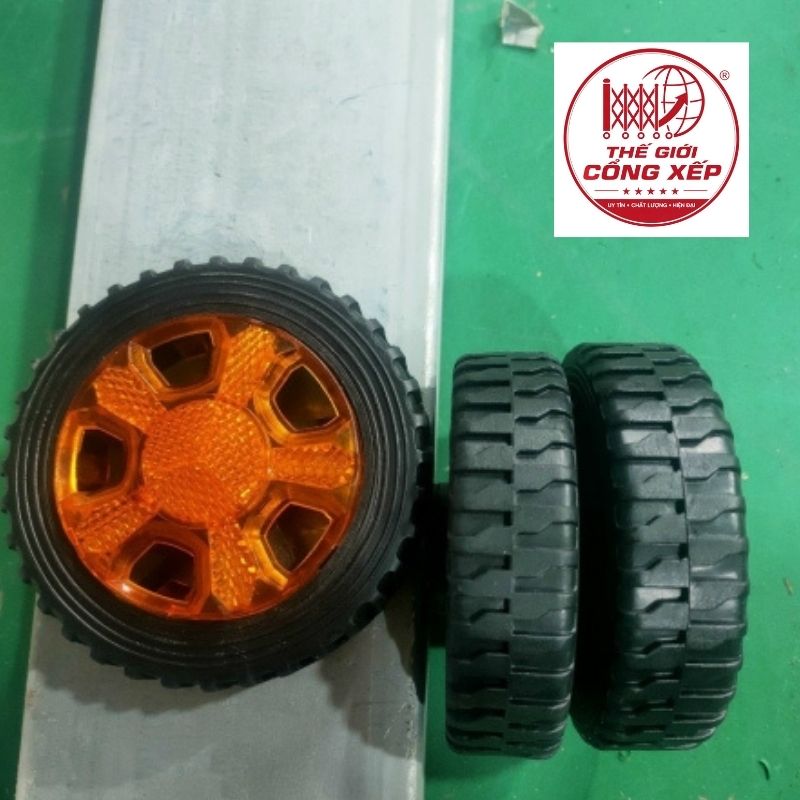 banh-xe-cong-xep-nho-2