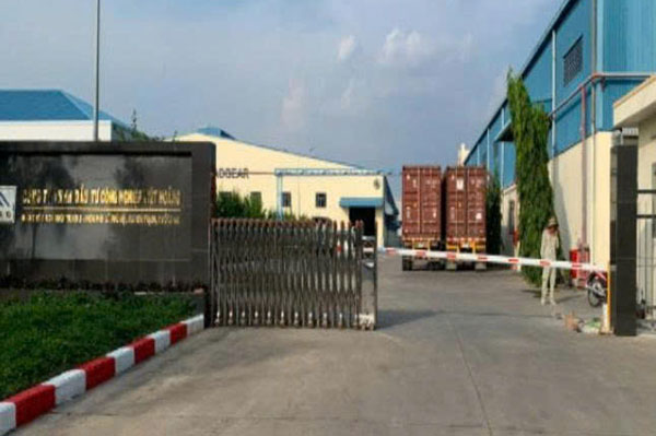 Công trình cổng xếp và Barie tại Cty Việt Hoàng, Nhơn Trạch, Đồng Nai