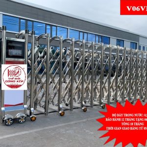 Cổng xếp inox tự động V06VN hiện đại cho nhà máy và khu công nghiệp