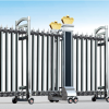 Cổng xếp nhôm nhập khẩu HG-001 thiết kế vương miện vàng sang trọng.