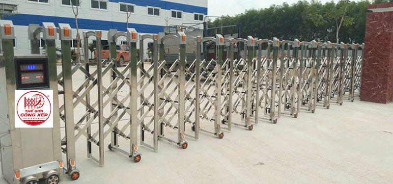 Lắp đặt bàn giao cổng xếp tự động mã V68 tại Nghệ An