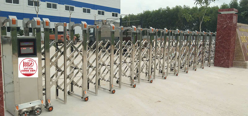 Lắp đặt bàn giao cổng xếp tự động mã V68 tại Nghệ An
