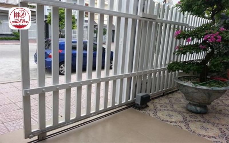 mẫu cổng lùa Inox đẹp và hiện đại