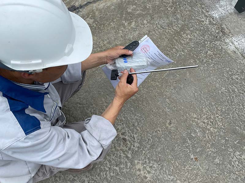 Cổng xếp nhôm VN04