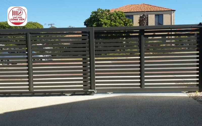 mẫu cổng lùa Inox đẹp và hiện đại