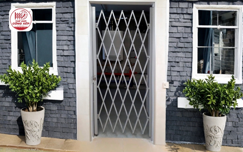 cửa xếp Inox 1 cánh