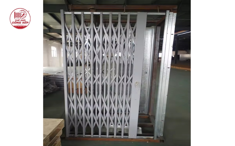 cửa xếp Inox 1 cánh