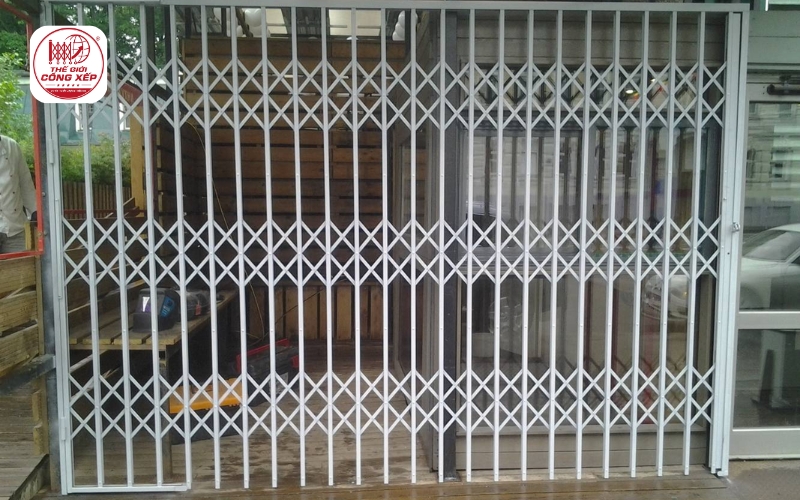 cửa xếp Inox 1 cánh