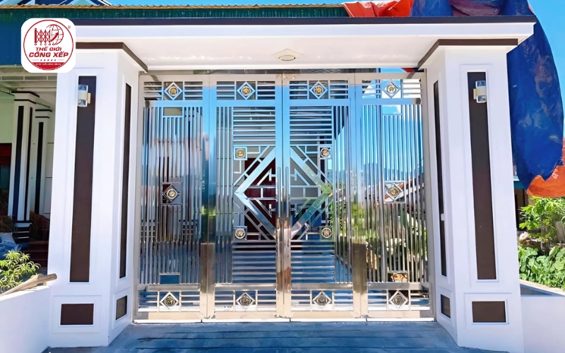 cửa cổng 4 cánh xếp trượt