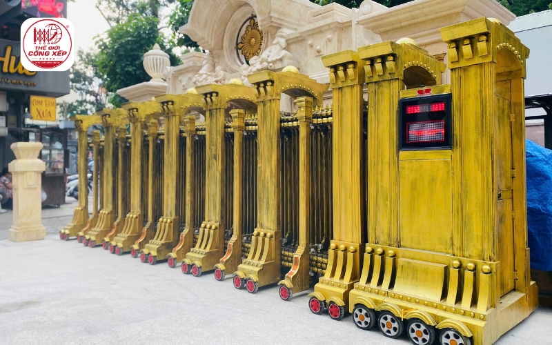mẫu cổng xếp hợp kim nhôm 