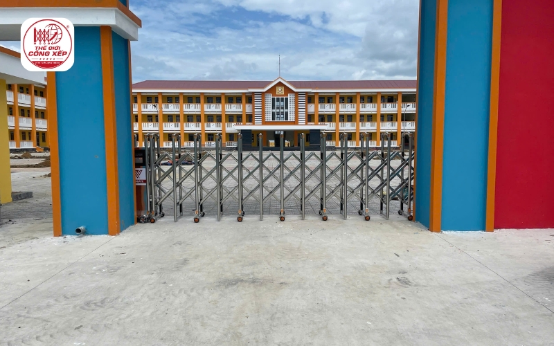cổng xếp thông minh