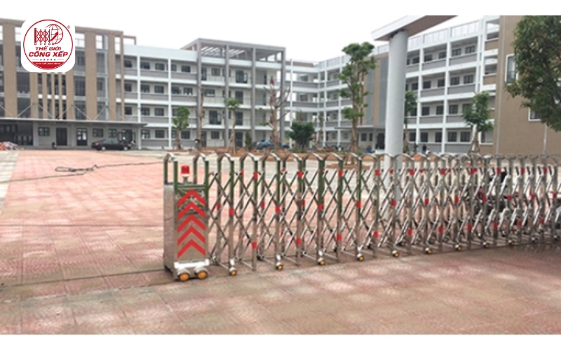 Cổng xếp cho trường học