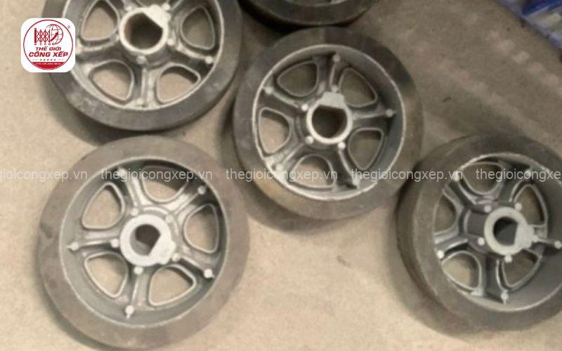 Bánh xe cổng xếp