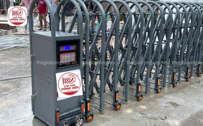 cổng xếp điện