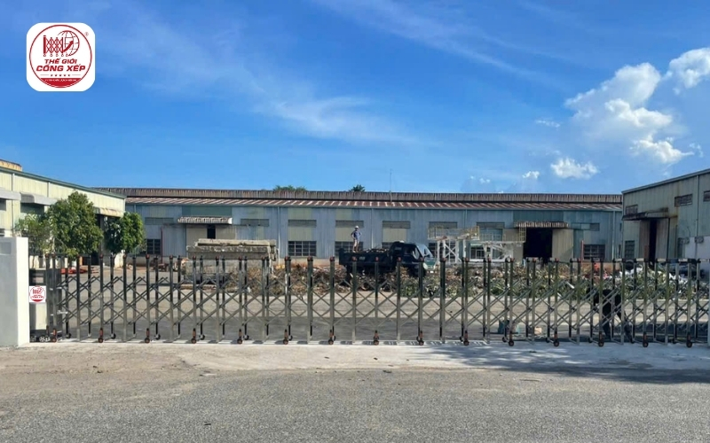 Cửa cổng xếp