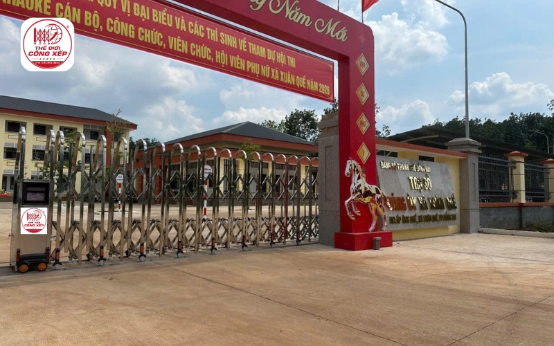 Cửa cổng xếp