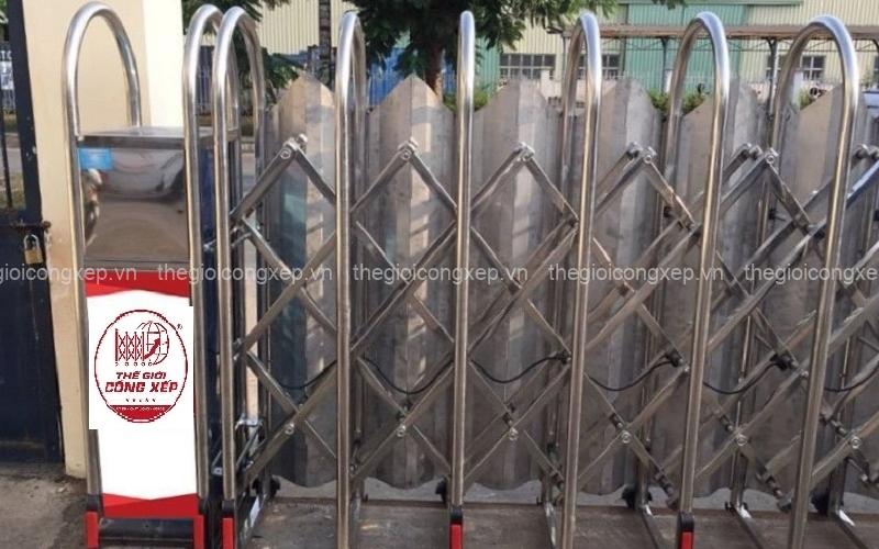 lắp đặt cổng xếp
