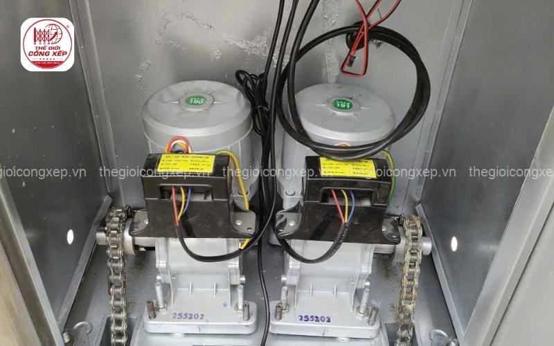 motor cổng xếp