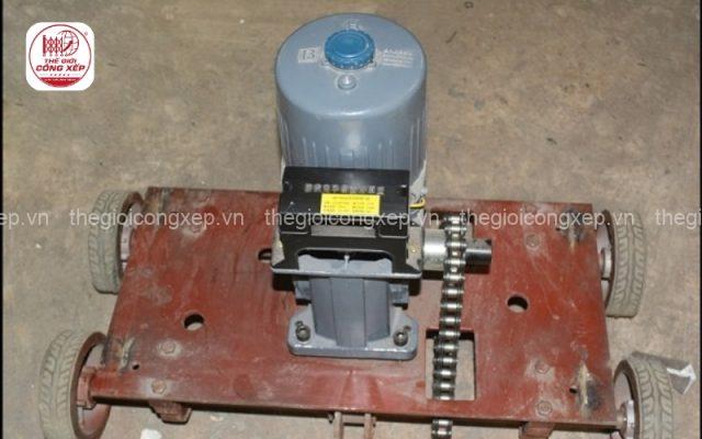 motor cổng xếp