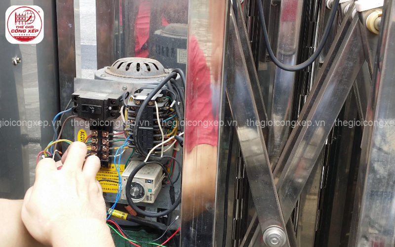 dấu hiệu cổng xếp sắp bị hỏng