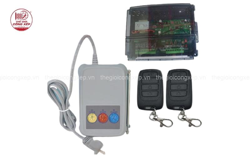 bộ điều khiển cổng xếp
