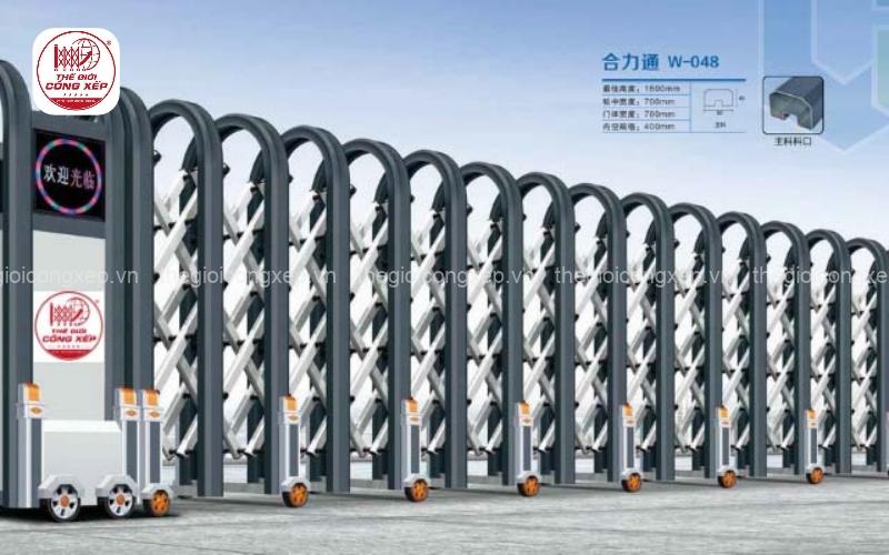 cổng xếp nhôm có dễ bị gỉ không