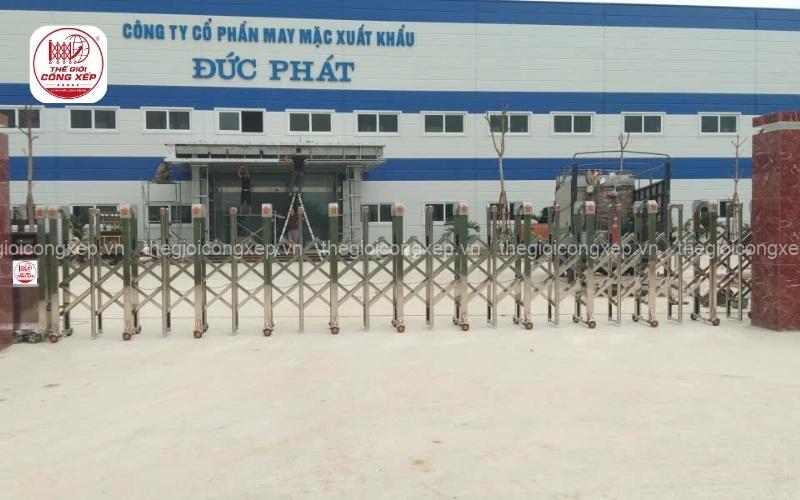 cổng xếp tự động cho nhà máy