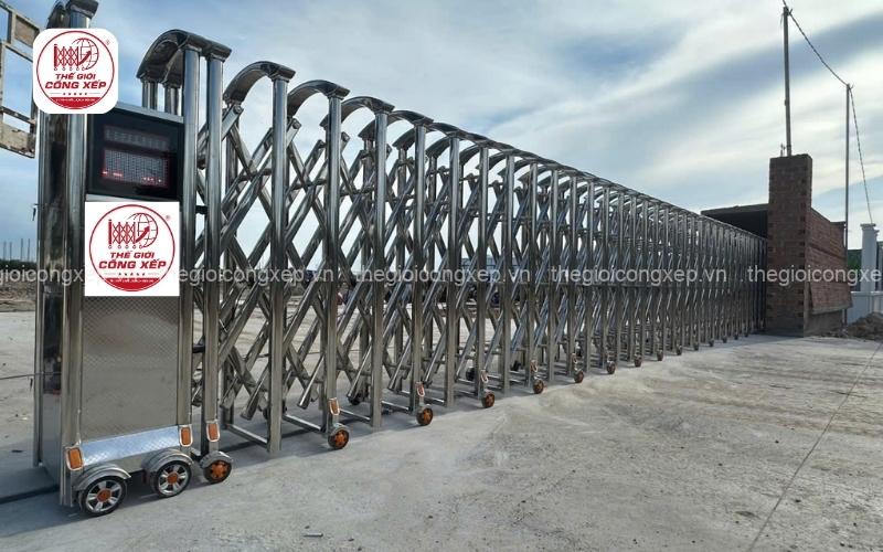 cổng xếp tự động cho nhà máy